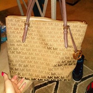Michael Kors purse